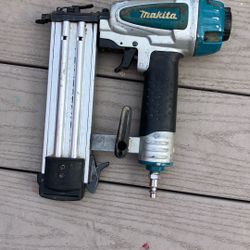 Makita  