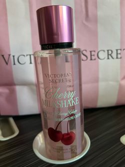 Victoria Secret Cherry 🍒 milkshake  $10