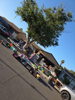 Yardsale Saturday 5/16 Sunday 5/17 2304 Shortline Ct Modesto CA