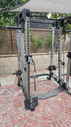 Smith cable machine