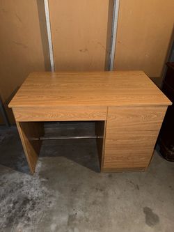 Wood oak Computer Desk with Drawers