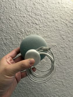 Google Home Mini