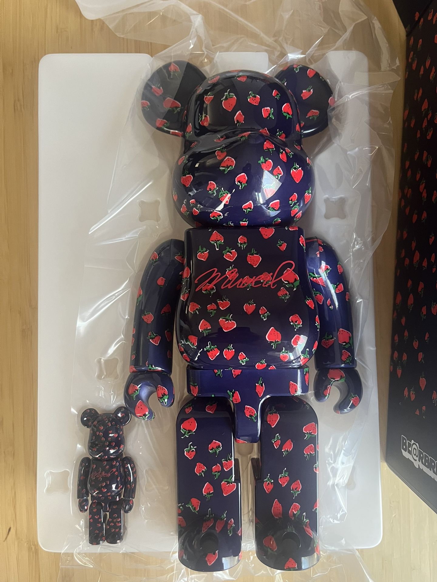 Bearbrick 400 Percent for Sale in North Las Vegas, NV - OfferUp
