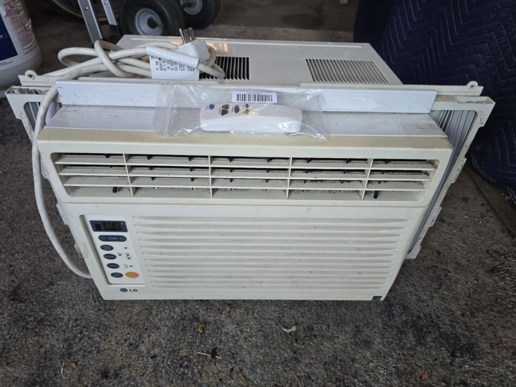 LG Window Air Conditioner
