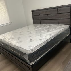 King Pillowtop Mattress And Box Spring 