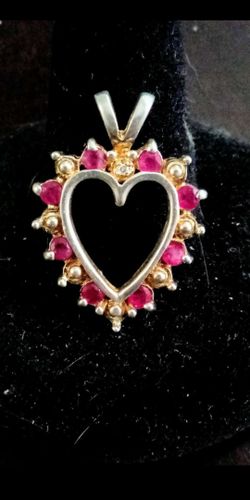 925 silver pendant with genuine rubies
