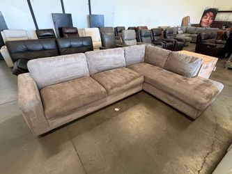 Sofa sectional