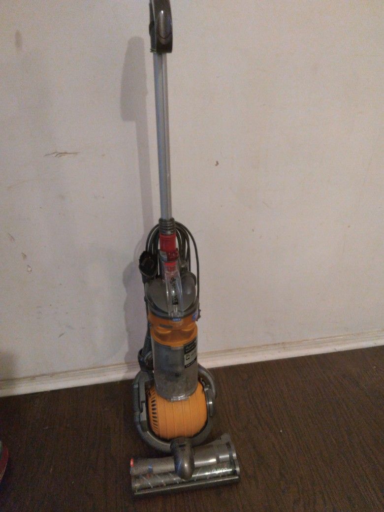 Dyson DC 24 Ball Vacuum Cleaner