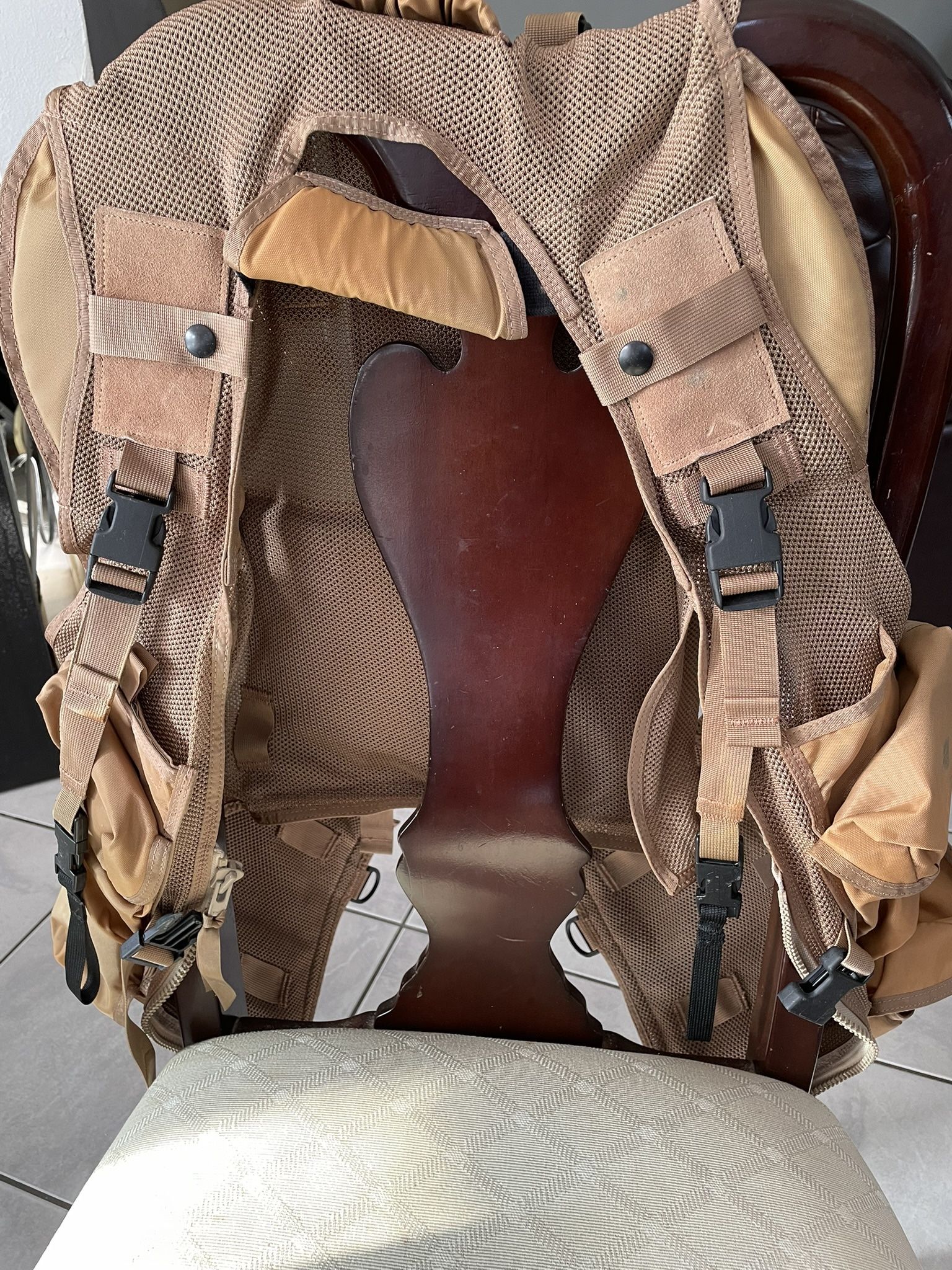 Large Fishermen Vest