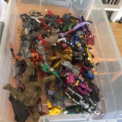 Miscellaneous Action Figures 