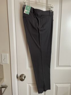 Old Navy Women’s Charcoal Pixie Pants 