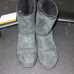 Uggs Black Size 8