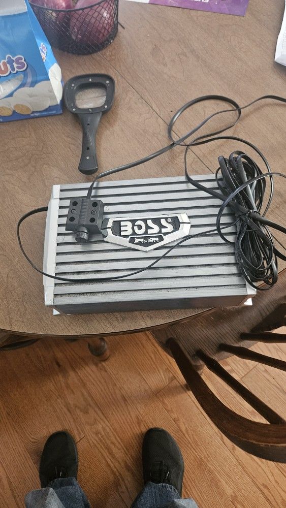 1,500 Watt Car Amp
