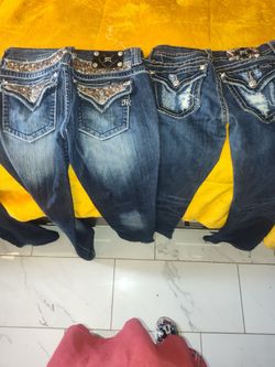 Jeans