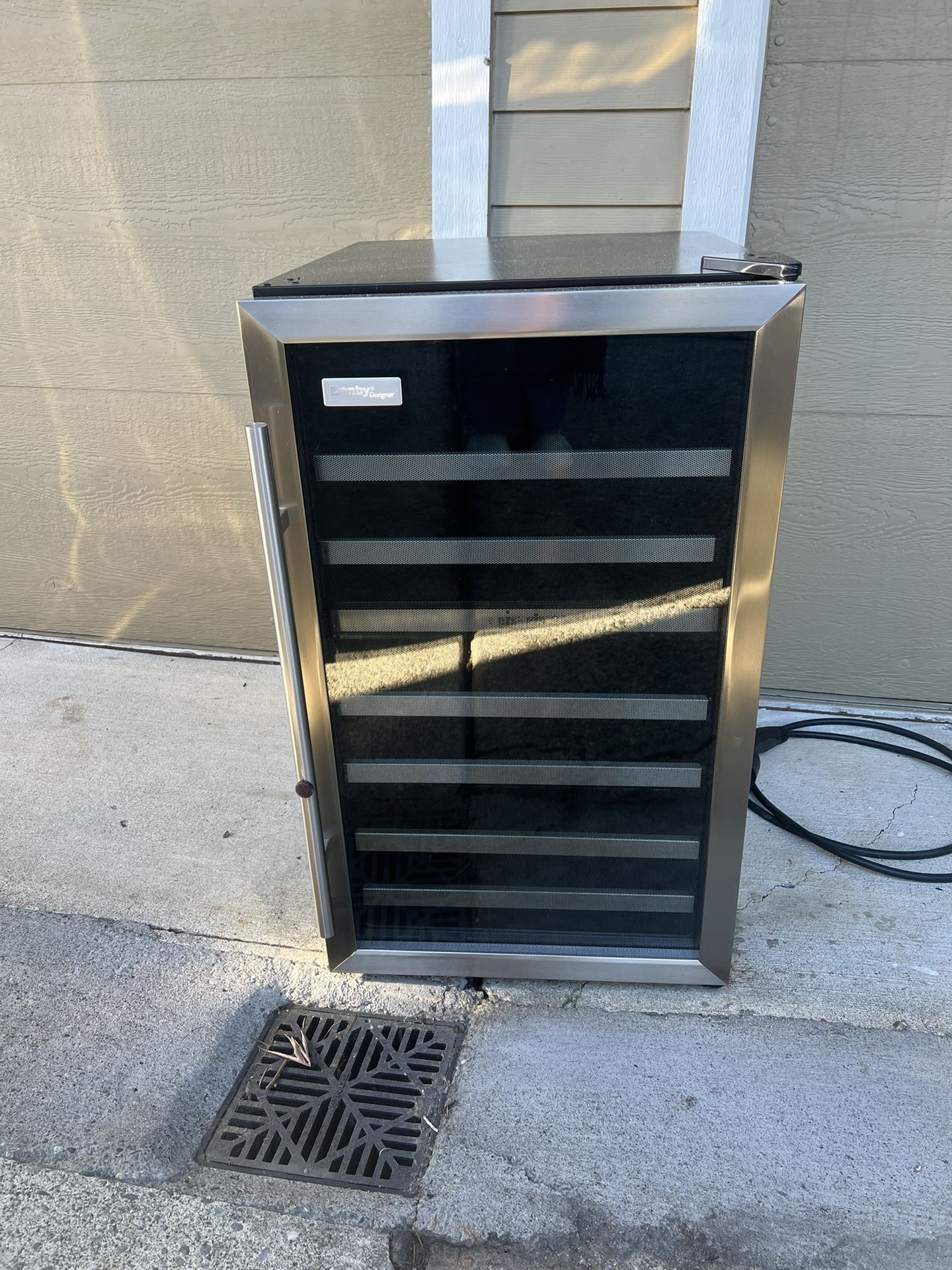 Wine Cooler - FREE
