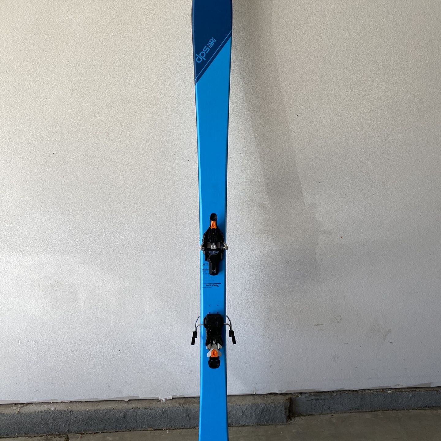 DPS Cassiar 87 Tour1 Backcountry Skis 178cm w/ Fritschi Tecton 12 Bindings +Skins