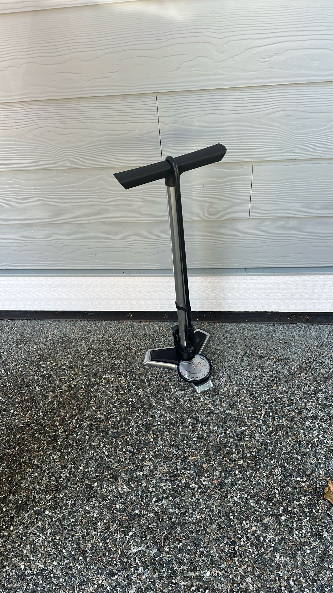 Giant Control Tower Boost Bike Pump