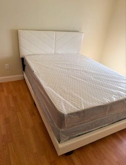 New Queen Size Bed Frame With MATTRESS  Headboard Platform Bed Queen Size With MATTRESS 