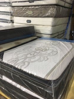 Brand new mattress. Camas Nuevas
