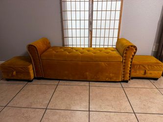 Lounge Chair & 2 Ottoman