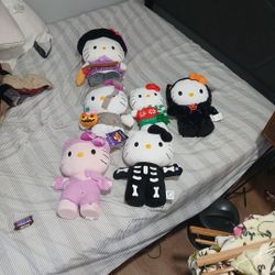 Hello Kitty Greeters 