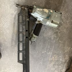 Metabo pistola de framing con regulador en buena condicion la vendo porque tengo otra 
