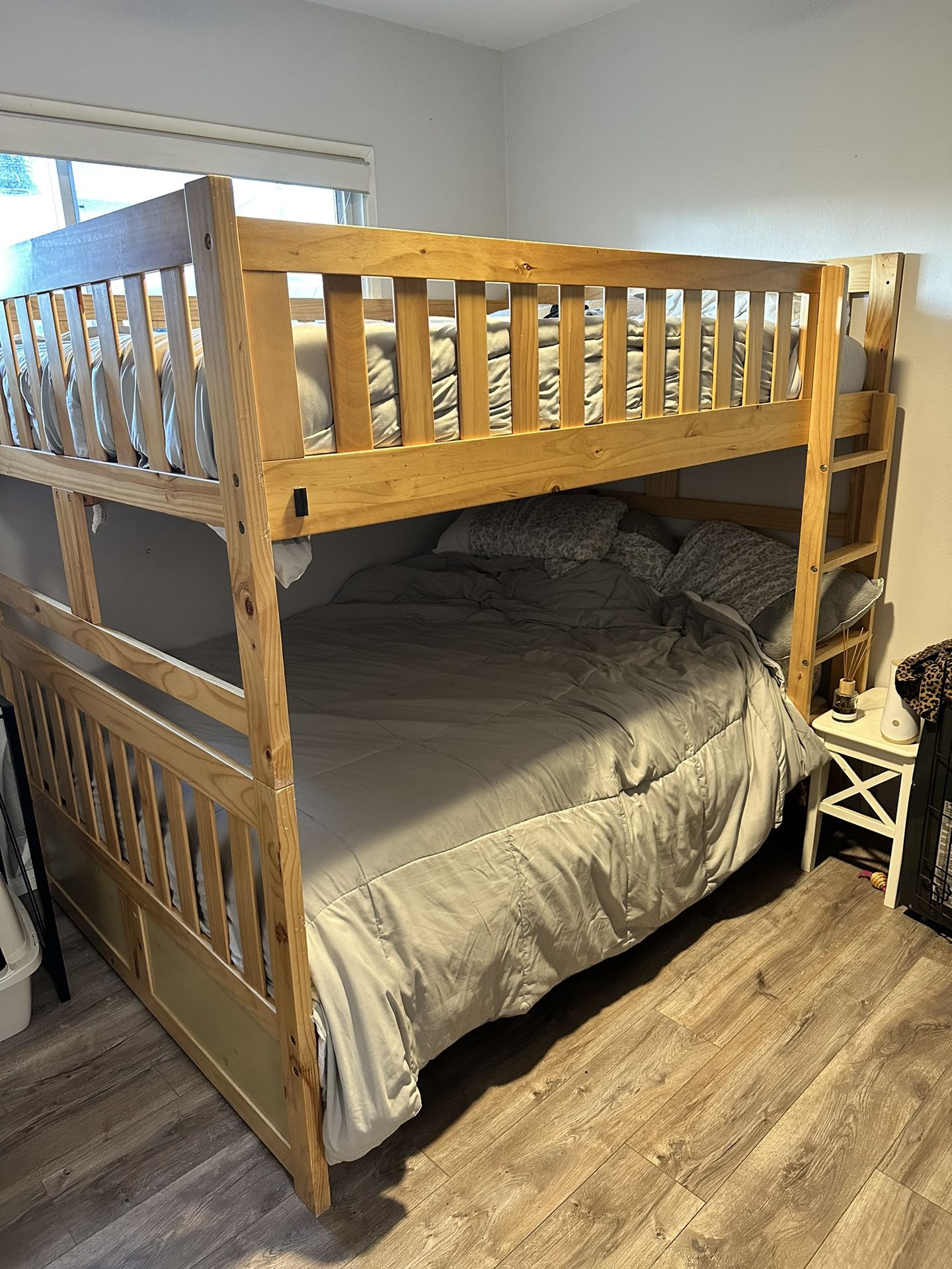 Full size bunk Beds
