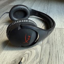 HyperX Cloud Stinger – Gaming Headset, Lightweight,Memory Foam, 3.5mm connection