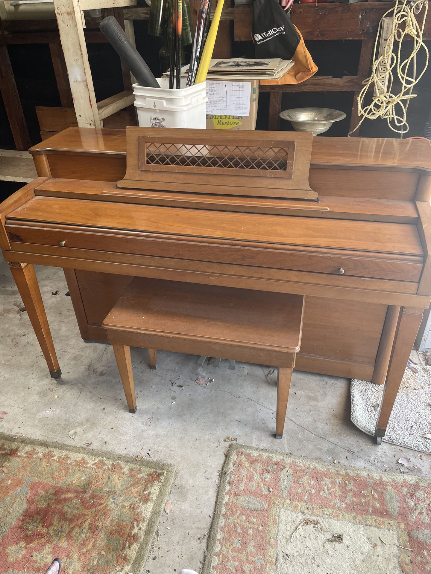 Wurlitzer Console Piano