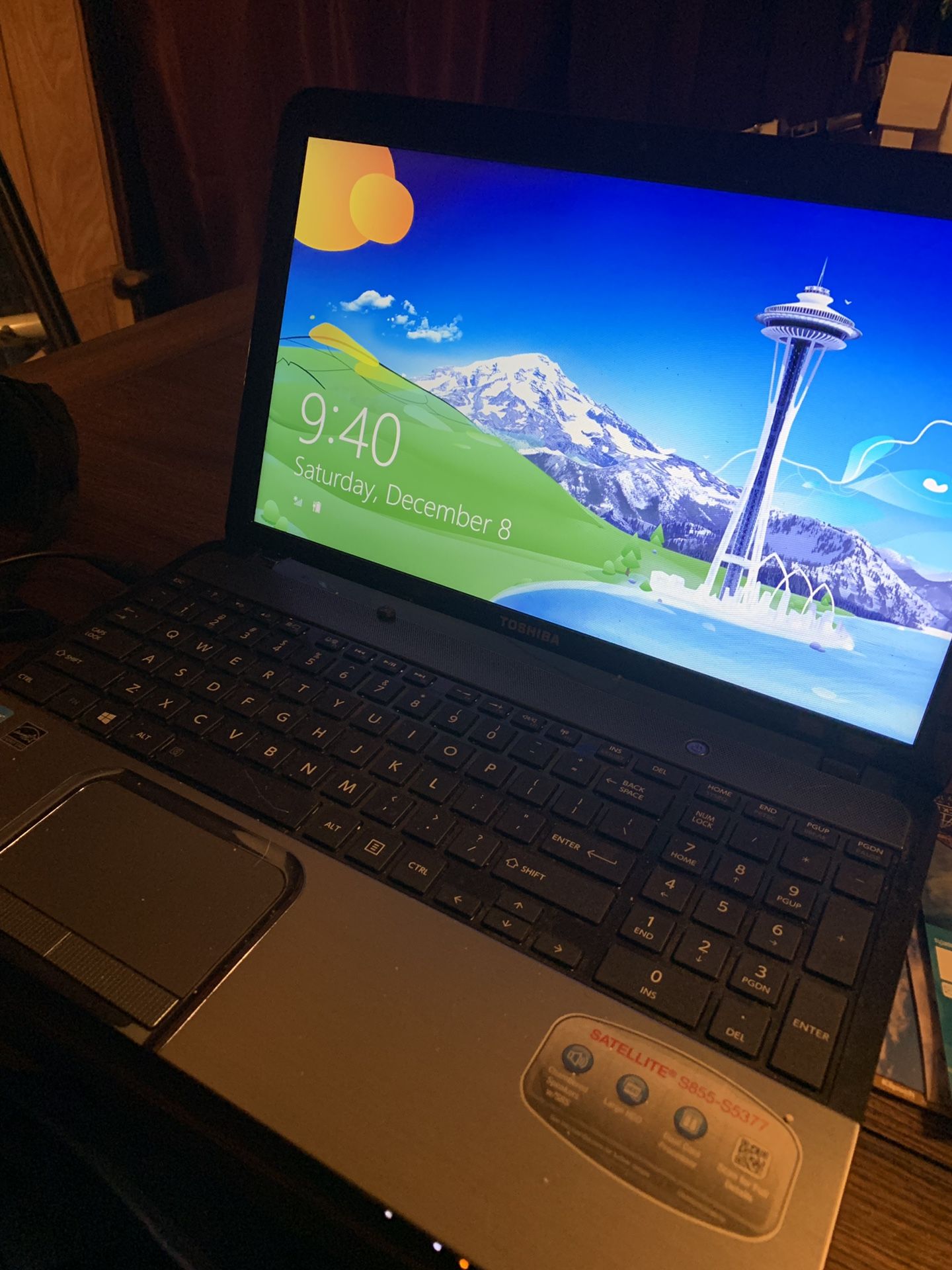 Toshiba intel i5 HD satellite S855 - S5377 Laptop Great condition perfect working order