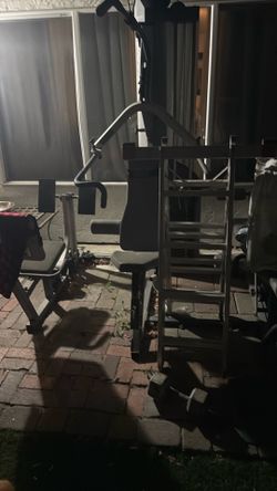 Free work out station