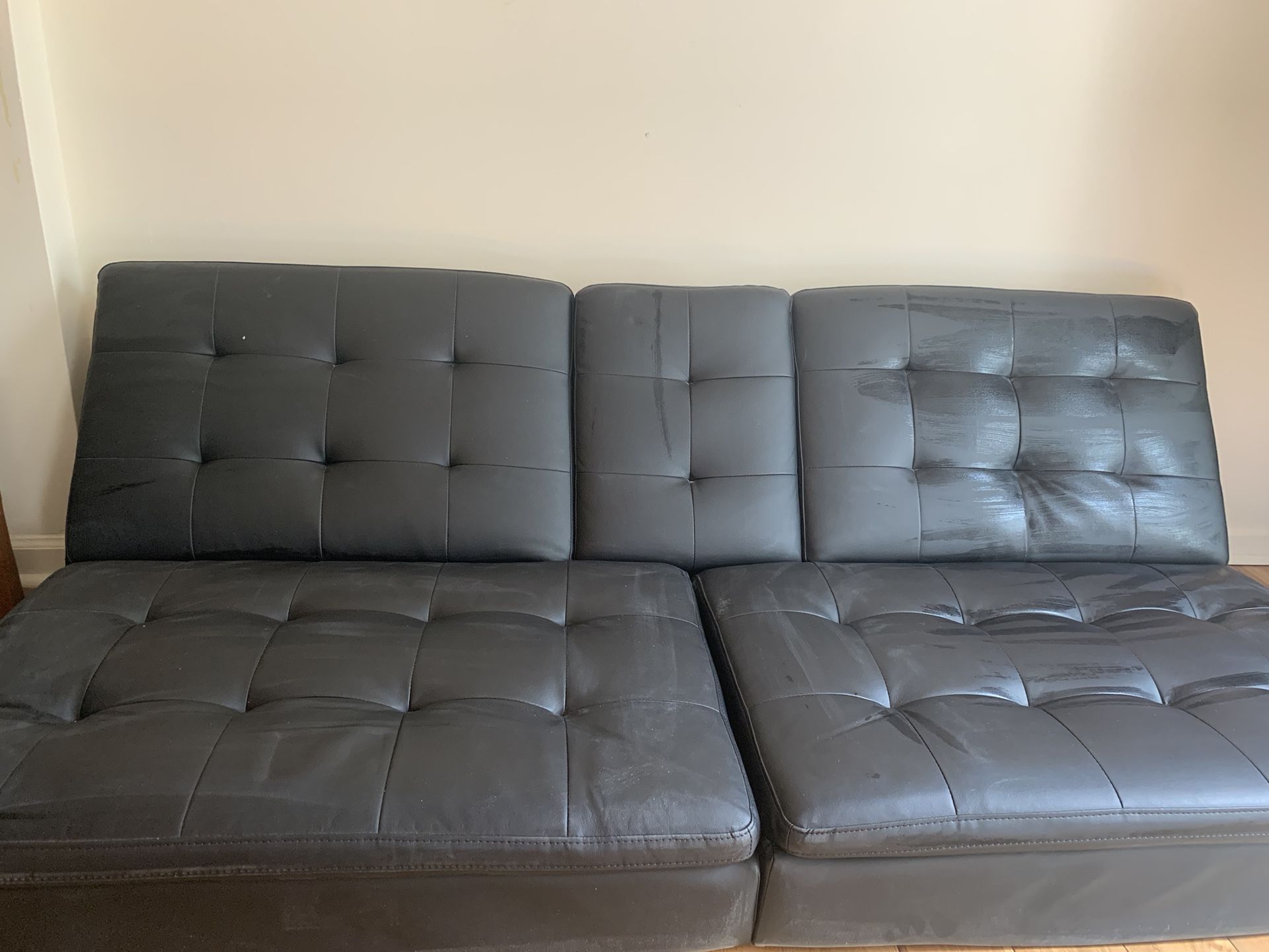 Futón for Sale in Raleigh, NC OfferUp