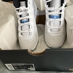 Kids Jordan 11s Size 3