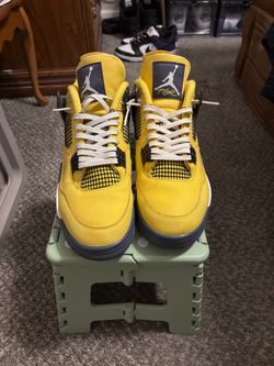 Jordan 4