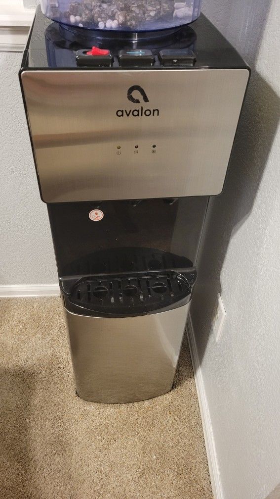 Avalon Water Dispenser for Sale in Aurora, CO OfferUp