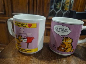 Garfield cups