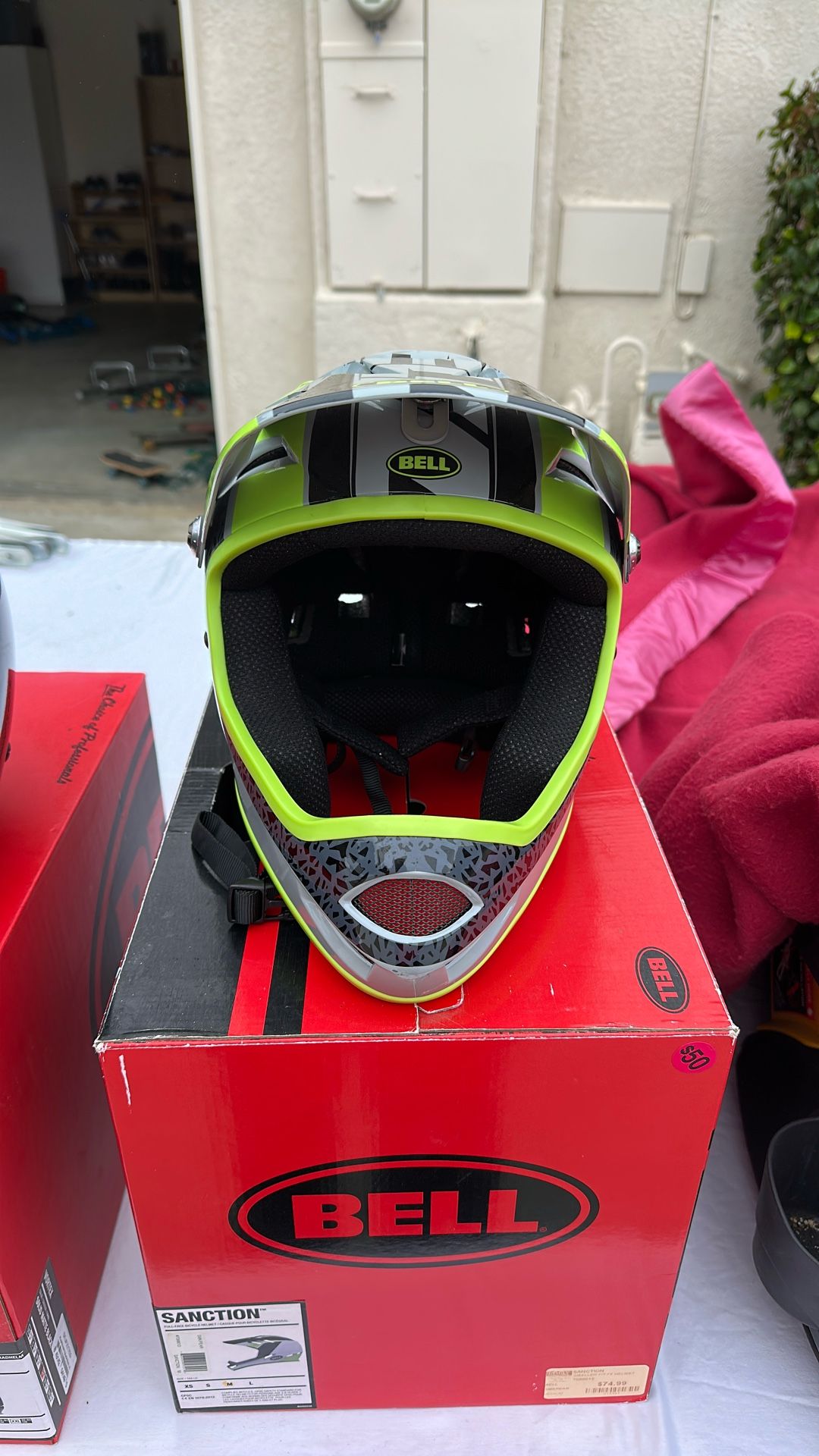 Bell Full Face Bicycle Helmet For Youth