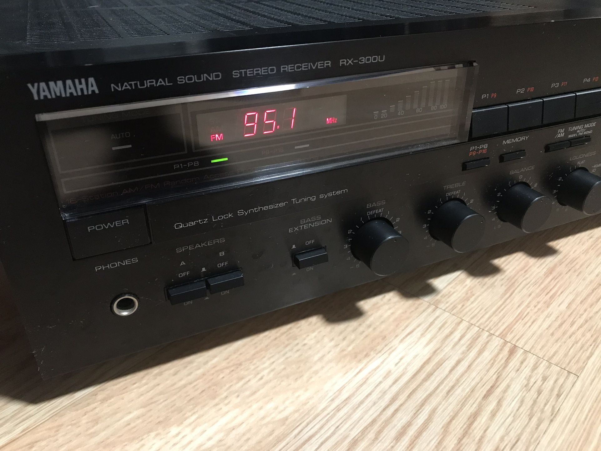 Yamaha RX-300U Natural Sound Stereo Receiver (1987-89) Made In Japan