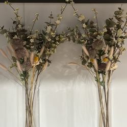 Artificial Flowers/vases/decorative Rocks 