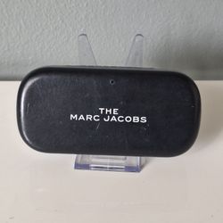 The Marc Jacobs Sunglasses Case