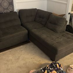 2 piece sectional Couch 