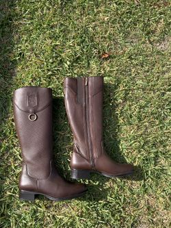 New Leather Long Sleeve Boots 7.5