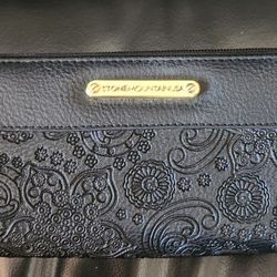 Stone Mountain Leather Embossed Black Paisley Double Zippered Wristlet