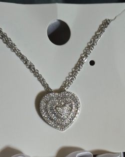 Simulated diamond necklace