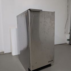 Ice Maker