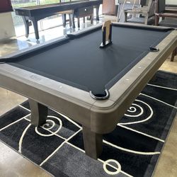 7FT POOL TABLE 