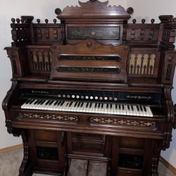 1800’s Antique Organ Western Cottage Organ Co. 