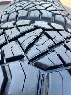 I sell 4 NITO RIDGE GRAPPLER 35x12.50/17 tires are in very good condition