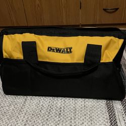Dewalt Medium Tool Bag