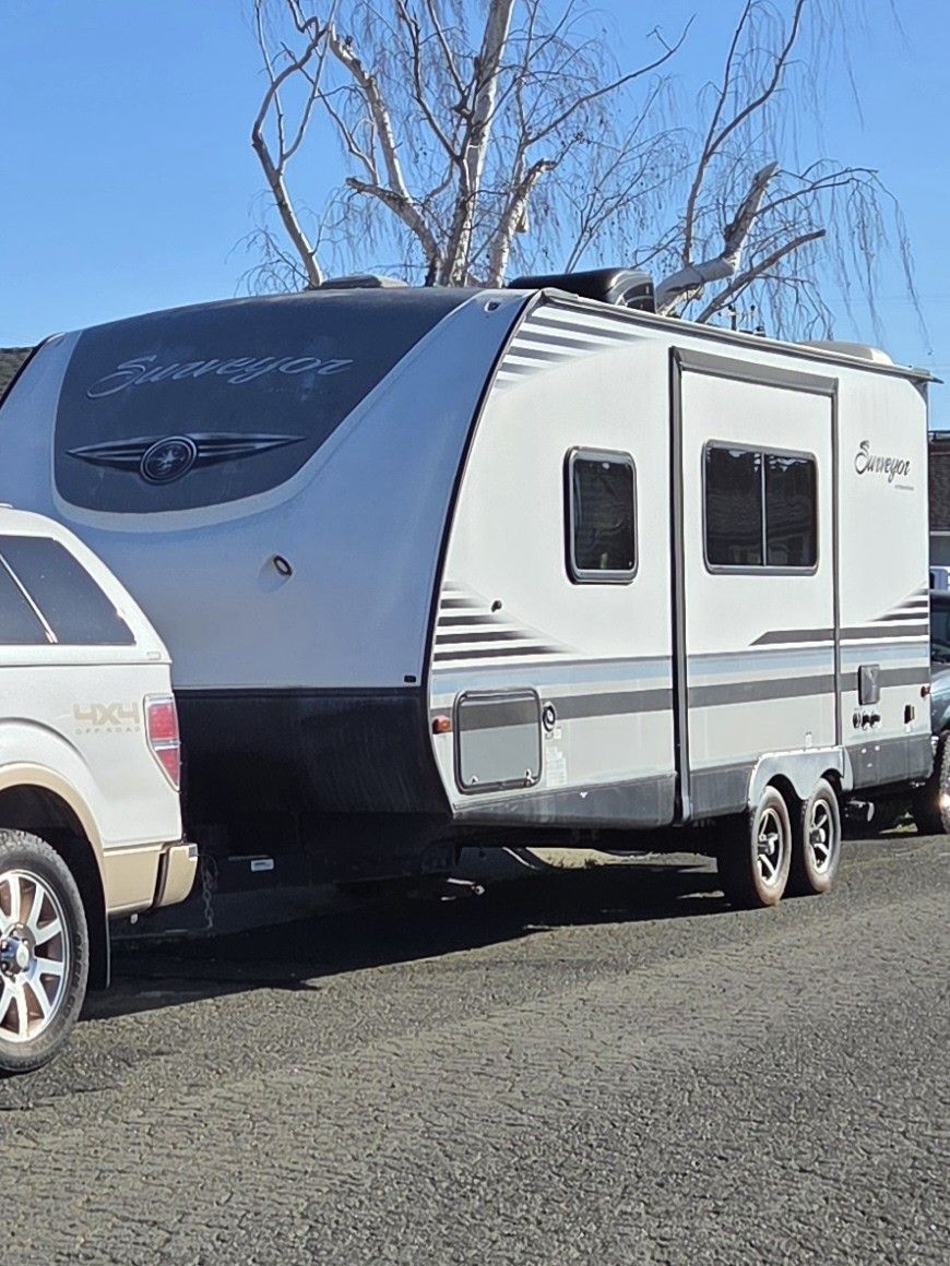 2018 Forest River Surveyor